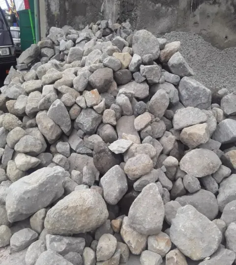 Batu kali 1 truk engkel