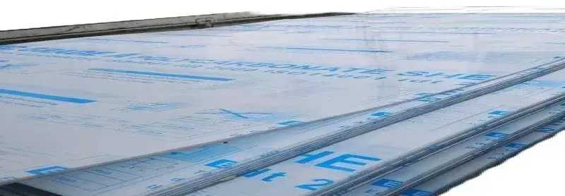 Atap polycarbonate (per lembar)